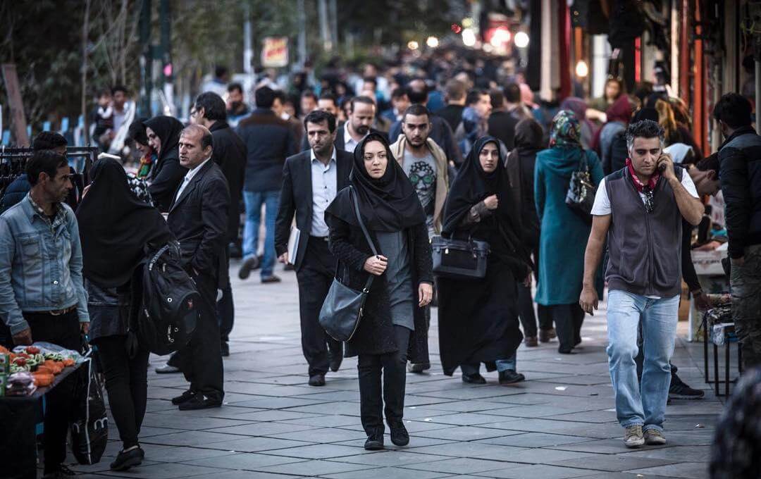 دانلود فیلم آذر با لینک مستقیم